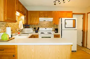 2755 Meadow Brook Dr, Woodbury, MN 55125 - Photo 6