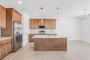 1517 Creekwood Dr, New Richmond, WI 54017 - Photo 10