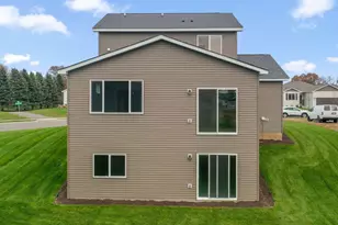 1335 Orchid Wy, New Richmond, WI 54017 - Photo 4