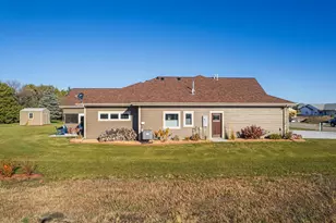 626 Lake Forest Cir, Detroit Lakes, MN 56501 - Photo 42