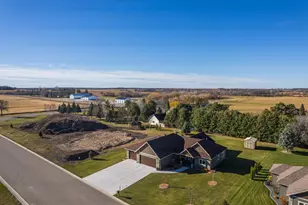 626 Lake Forest Cir, Detroit Lakes, MN 56501 - Photo 32