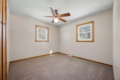 1604 Ives Avenue N, Glencoe, MN 55336 - Photo 8