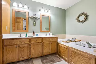 14943 Hillside Cir NW, Prior Lake, MN 55372 - Photo 4