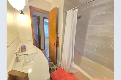 6801 Toledo Avenue N, Brooklyn Center, MN 55429 - Photo 20