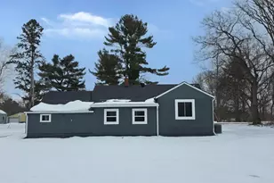 515 Central Dr E, Braham, MN 55006 - Photo 24