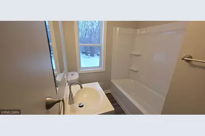 515 Central Drive E, Braham, MN 55006 - Photo 18