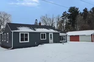 515 Central Dr E, Braham, MN 55006 - Photo 22