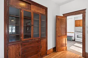 215 W 34th St, Minneapolis, MN 55408 - Photo 8