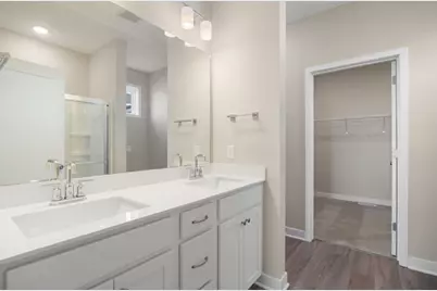1125 Legacy Parkway, New Richmond, WI 54017 - Photo 12