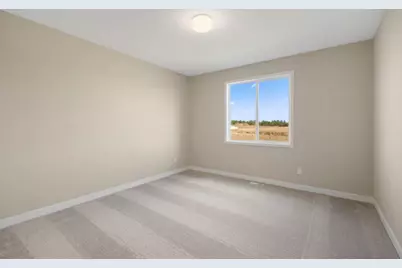 1125 Legacy Parkway, New Richmond, WI 54017 - Photo 10