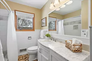 2620 Roth Pl, White Bear Lake, MN 55110 - Photo 18