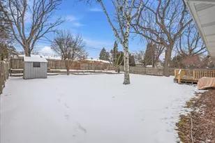 2620 Roth Pl, White Bear Lake, MN 55110 - Photo 34