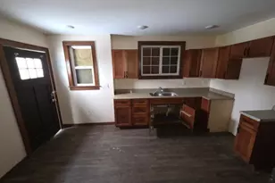 1207 N 18th St, Superior, WI 54880 - Photo 10