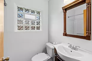1345 Berkeley Ave, Saint Paul, MN 55105 - Photo 12