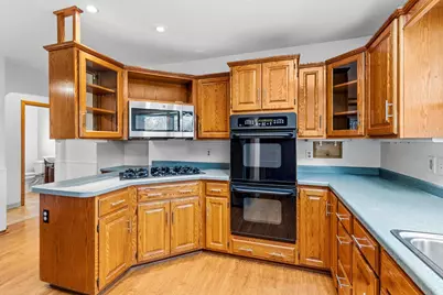 1345 Berkeley Avenue, Saint Paul, MN 55105 - Photo 8