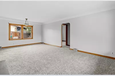 1345 Berkeley Avenue, Saint Paul, MN 55105 - Photo 6