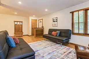 3653 Roosevelt St NE, Saint Anthony, MN 55418 - Photo 12