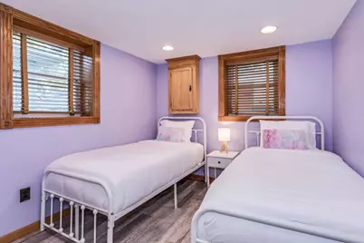 3653 Roosevelt Street NE, Saint Anthony, MN 55418 - Photo 18