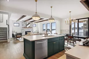 9575 Eagle Ridge Rd, Chanhassen, MN 55317 - Photo 12