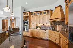 23400 Woodland Ridge Dr, Lakeville, MN 55044 - Photo 22