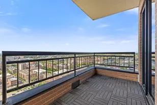 168 6th St E, Saint Paul, MN 55101 - Photo 6