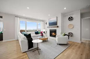 20045 Glarus Ln, Lakeville, MN 55044 - Photo 4