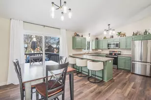 233 Pleasant Ridge Dr, Sauk Rapids, MN 56379 - Photo 2