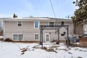 6018 Halifax Pl, Brooklyn Center, MN 55429 - Photo 2