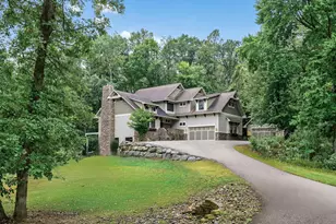 1360 Birch Park Cir, Houlton, WI 54082 - Photo 2