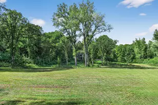 1360 Birch Park Cir, Houlton, WI 54082 - Photo 4