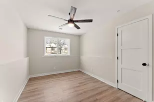 2446 County Rd D West, Roseville, MN 55112 - Photo 26