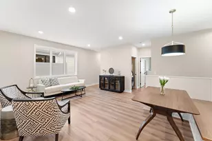 2446 County Rd D West, Roseville, MN 55112 - Photo 4