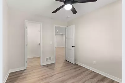 2446 County Road D W, Roseville, MN 55112 - Photo 32