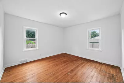 1732 Maryland Avenue E, Saint Paul, MN 55106 - Photo 8