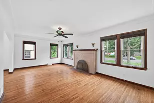 1732 Maryland Ave E, Saint Paul, MN 55106 - Photo 2