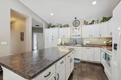 623 Amber Lane, Buffalo, MN 55313 - Photo 8