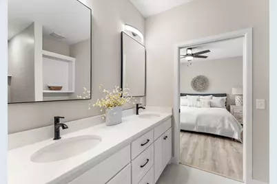 2450 County Road D W, Roseville, MN 55112 - Photo 20