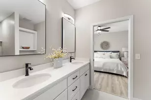 2450 County Rd D West, Roseville, MN 55112 - Photo 20