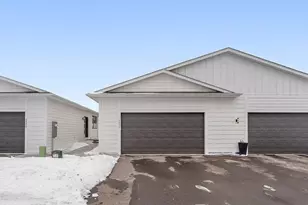 2450 County Rd D West, Roseville, MN 55112 - Photo 42