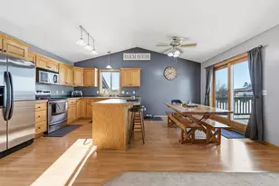 55032 Rock Pr Ln, Rush City, MN 55069 - Photo 4