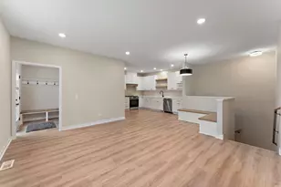 2452 County Rd D West, Roseville, MN 55112 - Photo 2