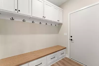 2452 County Road D W, Roseville, MN 55112 - Photo 12