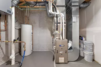 2452 County Road D W, Roseville, MN 55112 - Photo 32