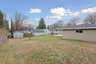 10817 Xerxes Ave S, Bloomington, MN 55431 - Photo 32