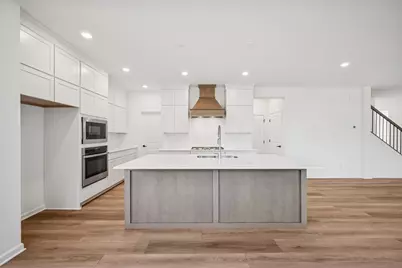 10587 Minnesota Lane N, Maple Grove, MN 55369 - Photo 2