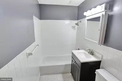 2446 Aldrich Avenue S #108, Minneapolis, MN 55405 - Photo 8