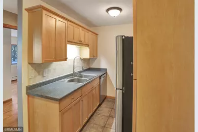 2446 Aldrich Avenue S #108, Minneapolis, MN 55405 - Photo 4