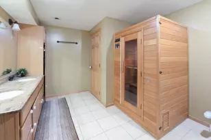 9046 Edinburgh Ln, Woodbury, MN 55125 - Photo 22