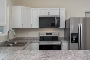 3122 Noble Dr, Mankato, MN 56001 - Photo 10