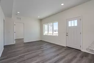 3122 Noble Dr, Mankato, MN 56001 - Photo 4